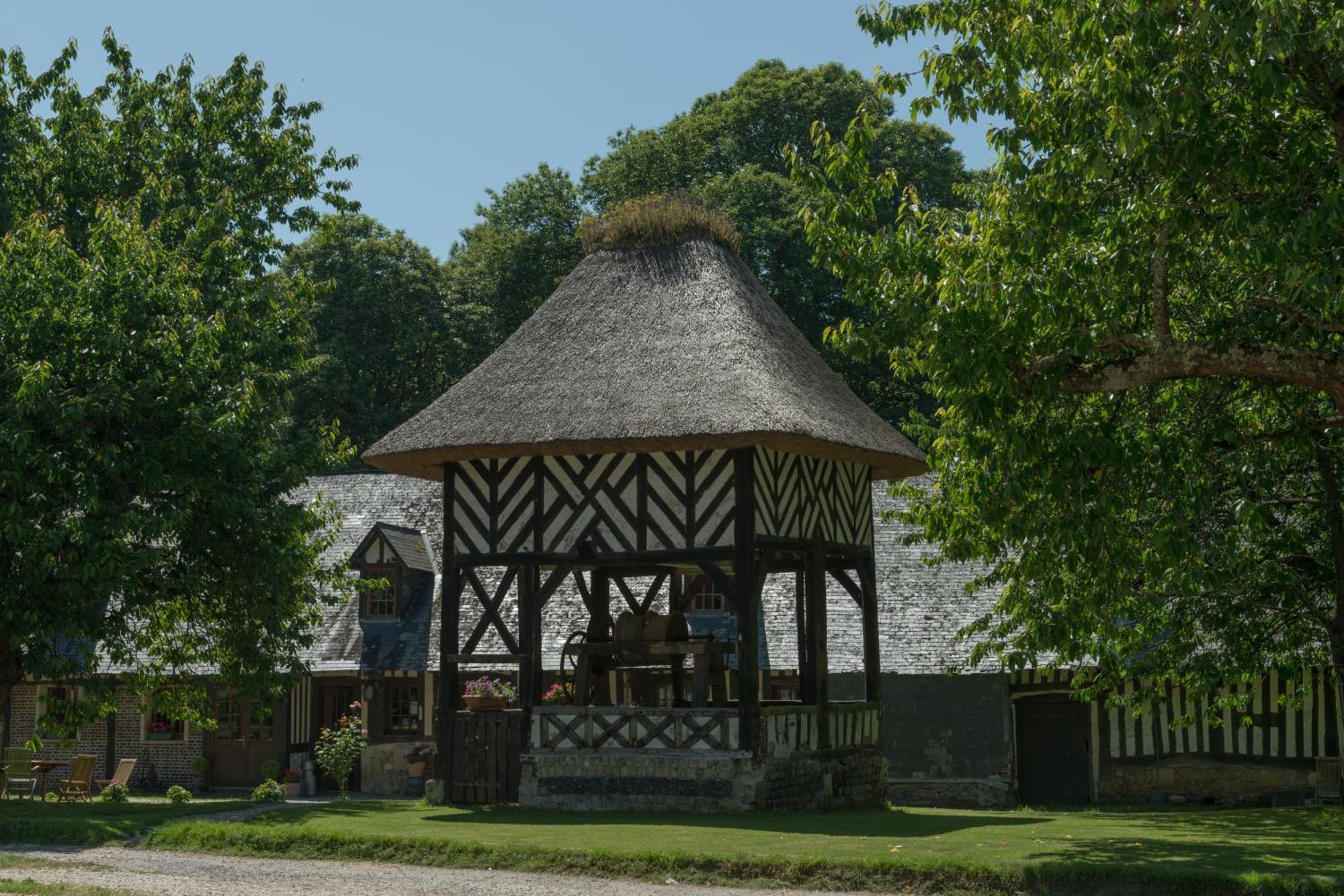 La Ferme Chevalier Ξενοδοχείο Équemauville Εξωτερικό φωτογραφία